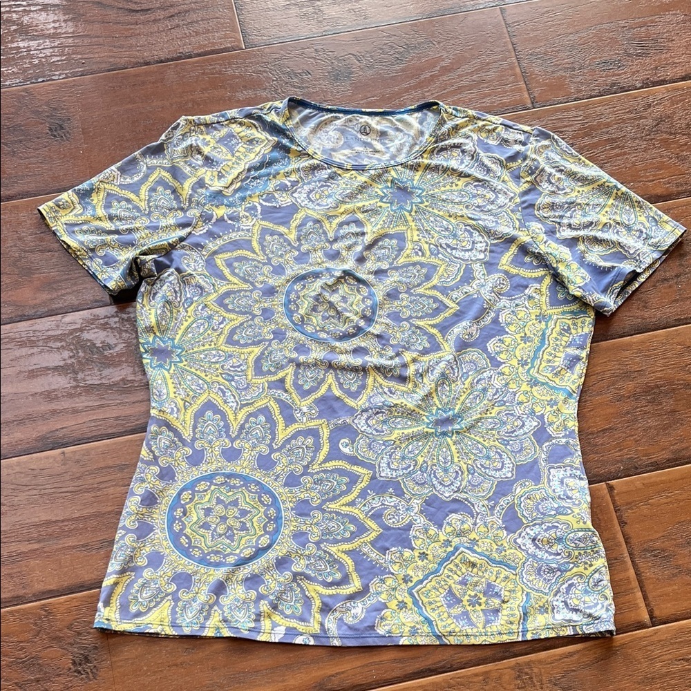 Lands End Floral Patterned T-Shirt - Size Small